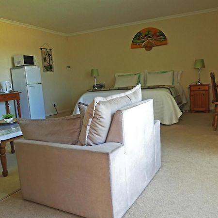 Vineyards Country Home Guest Room Blomtuin Екстер'єр фото